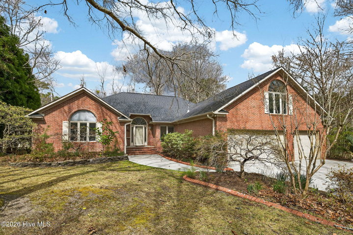236 Ravenswood Road image