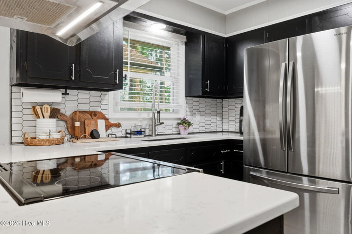 116 E Catawba Road, Greenville, NC 27834 — photo 8