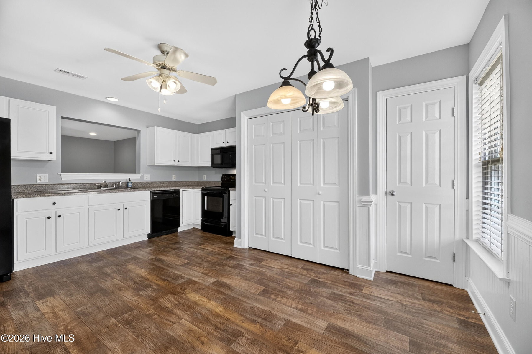 4132 Brook Creek Lane B, Greenville, NC 27858 — photo 5