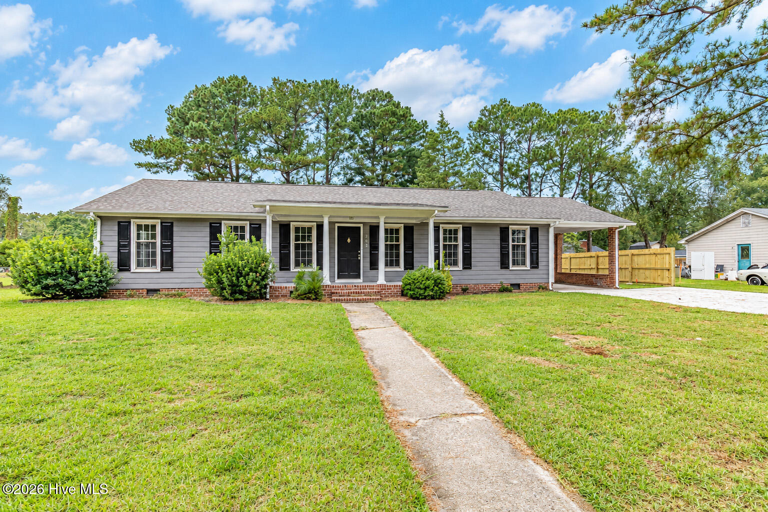 203 Avalon Lane, Greenville, NC 27858 — photo 2