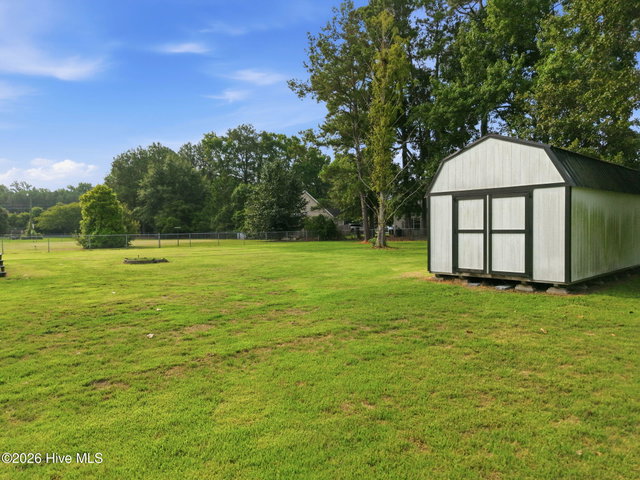 949 Teakwood Drive, Greenville, NC 27834 — photo 37