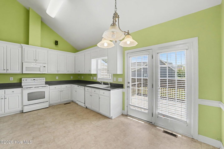1909 Charity Lane, Winterville, NC 28590 — photo 10