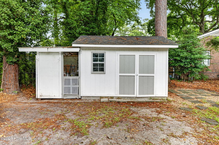 202 Hardee Circle, Greenville, NC 27858 — photo 47