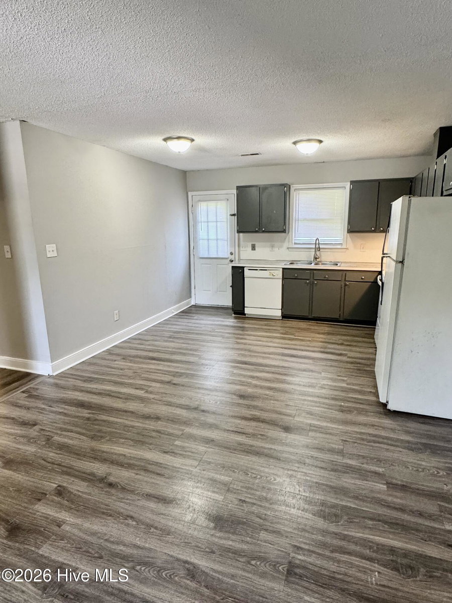 1400 E 1st Street B, Greenville, NC 27858 — photo 3