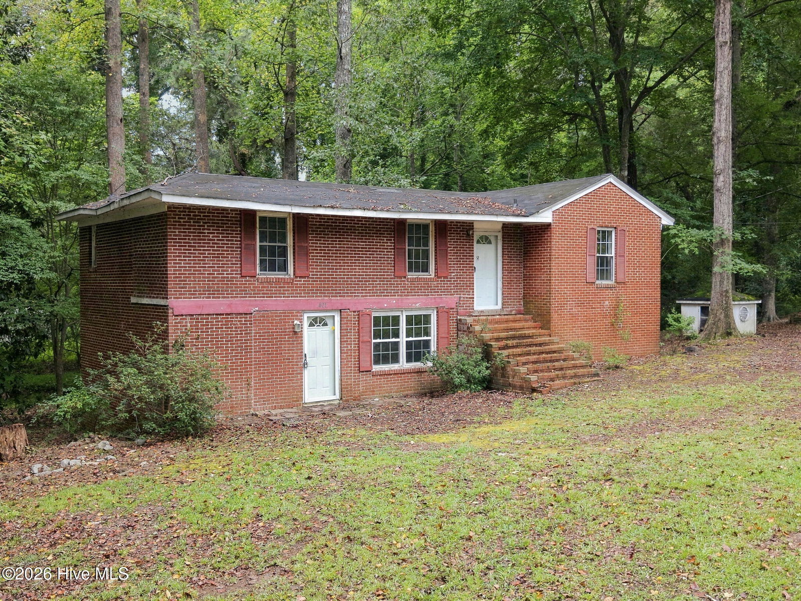 401 E Franklin Street, Williamston, NC 27892 — photo 2