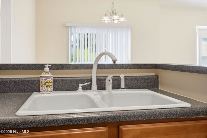 1115 Turtle Creek Road H, Greenville, NC 27858 — photo 15