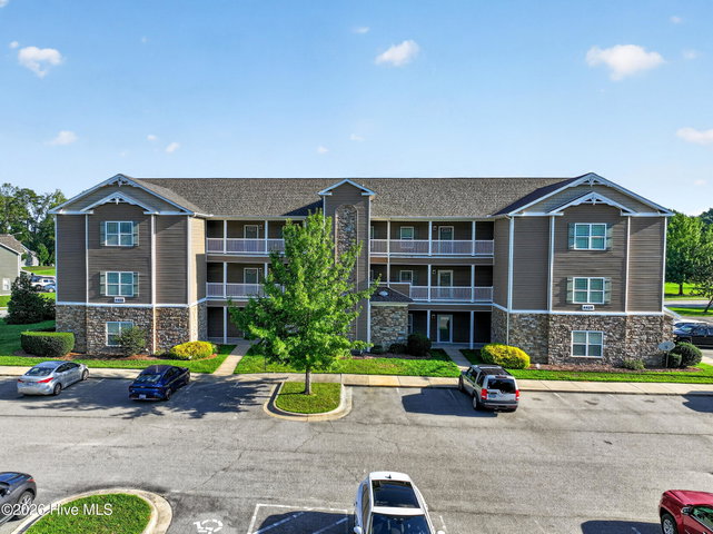 4428 Bluebill Drive 8, Greenville, NC 27858