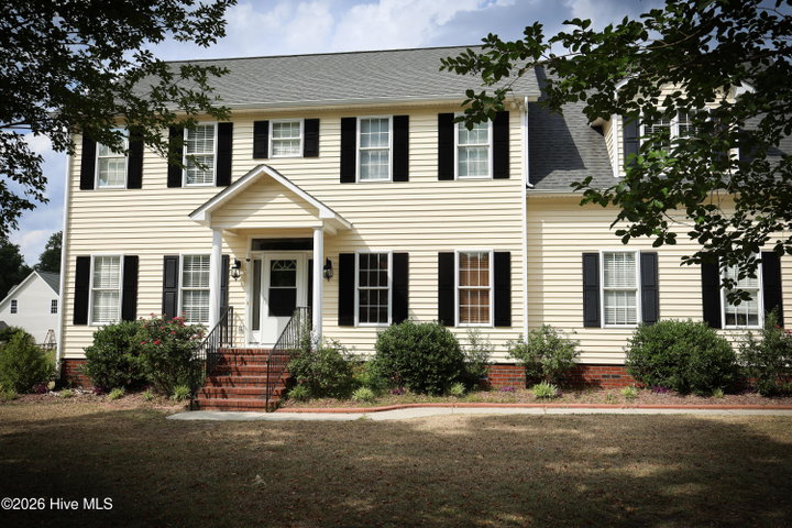1213 Windbrooke Drive, Grimesland, NC 27837 — photo 1