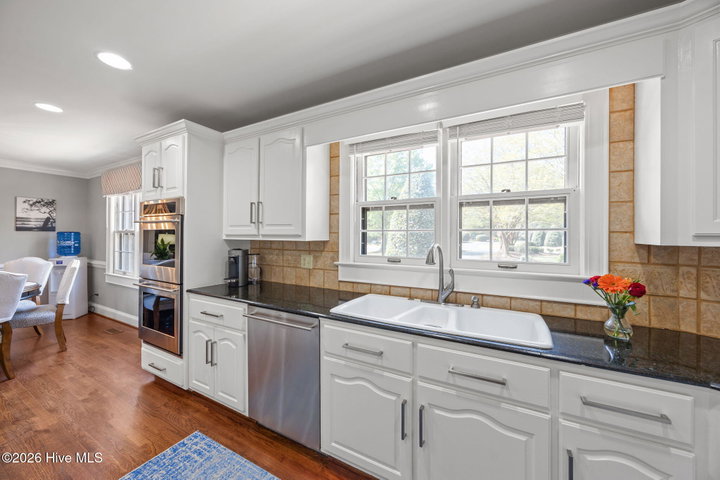120 Robin Road, Greenville, NC 27858 — photo 17