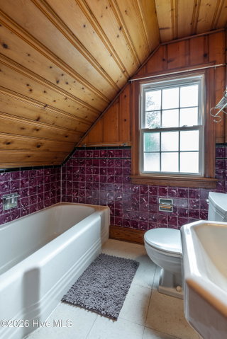 2401 E 4th Street, Greenville, NC 27858 — photo 34