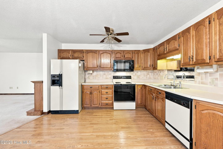 1113 Riverside Avenue, Elizabeth City, NC 27909 — photo 13