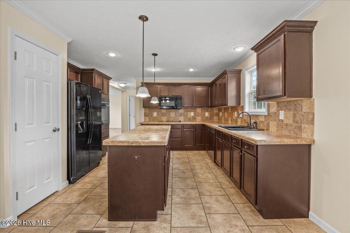 864 Cori Court, Nashville, NC 27856 — photo 5