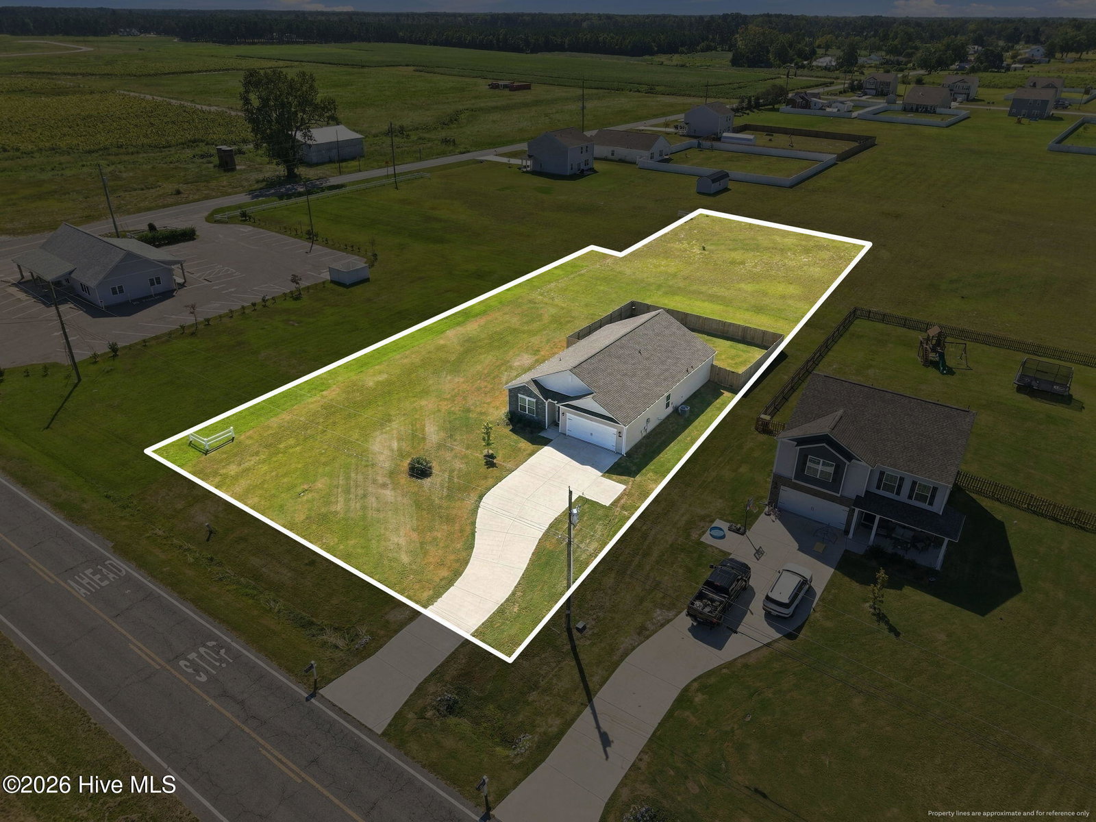 2128 Nc Highway 102, Ayden, NC 28513 — photo 2