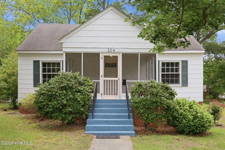 304 Halifax Street, Williamston, NC 27892 — photo 2