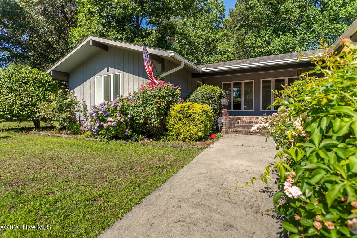 311 Country Club Drive, Edenton, NC 27932