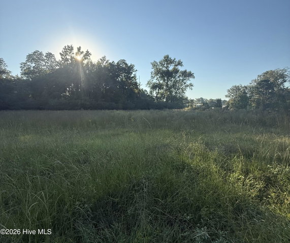 0 3 W College Street, Ayden, NC 28513