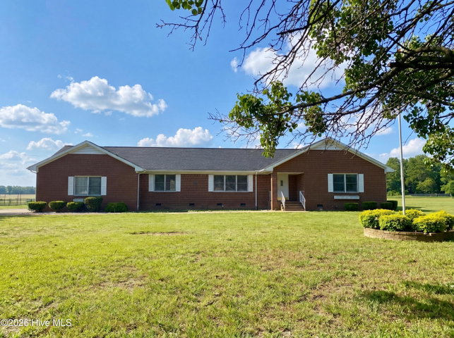 1960 Edwards Fork Road, Scotland Neck, NC 27874