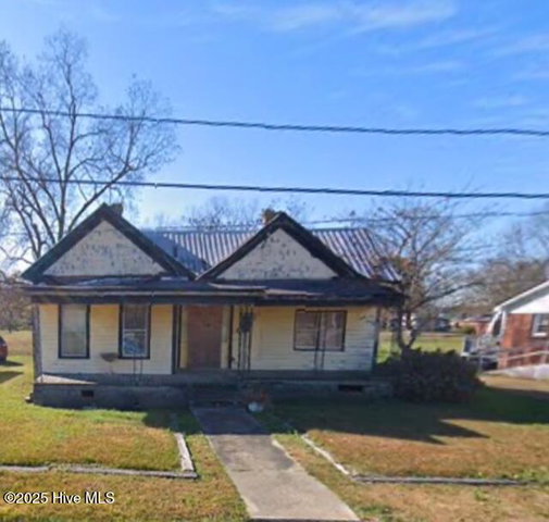 212 N West Avenue, Oak City, NC 27857