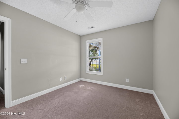 2552 Saddleback Drive B, Winterville, NC 28590 — photo 24