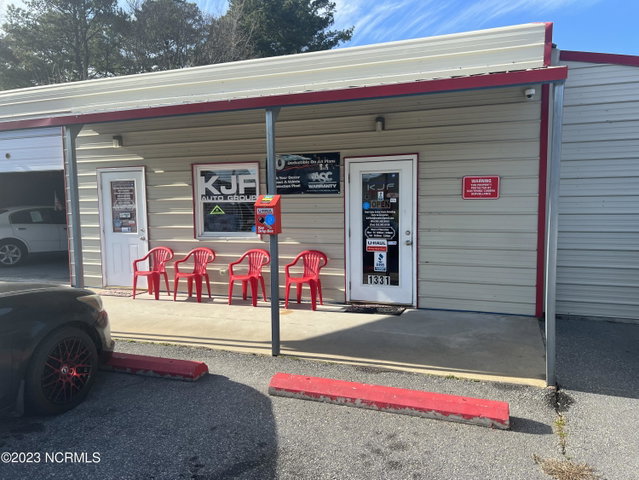 1331 N Road Street, Elizabeth City, NC 27909