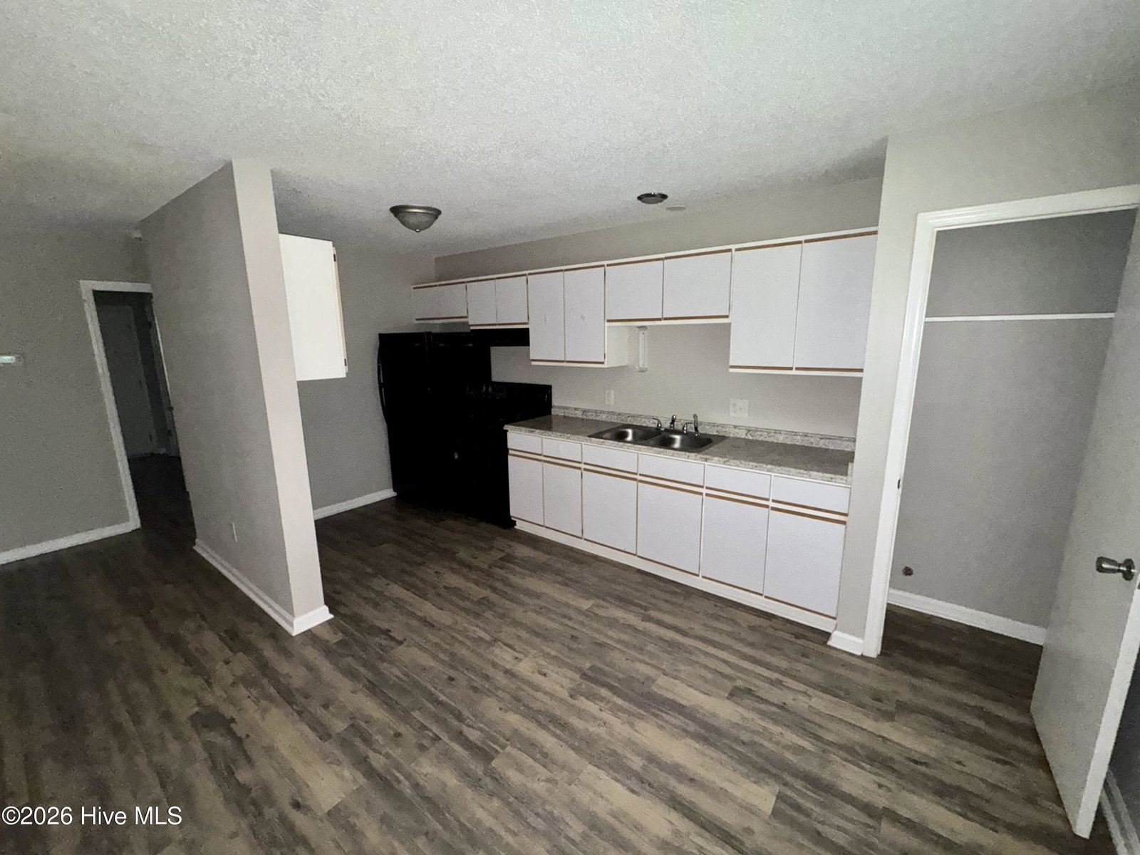 1010 Peed Drive 2, Greenville, NC 27834 — photo 2