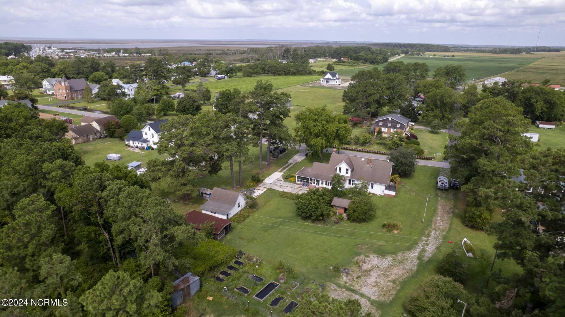 264 Main Street, Swanquarter, NC 27885 — photo 5