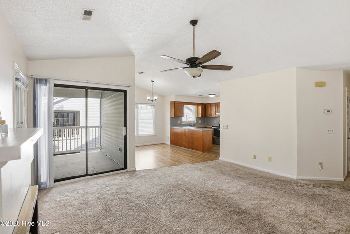 123 W Victoria Court F, Greenville, NC 27834 — photo 9
