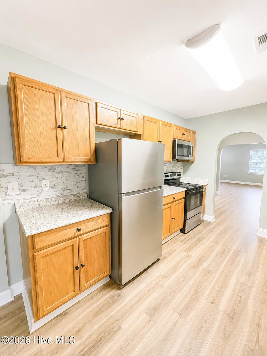 1103 Colonial Avenue, Greenville, NC 27834 — photo 5