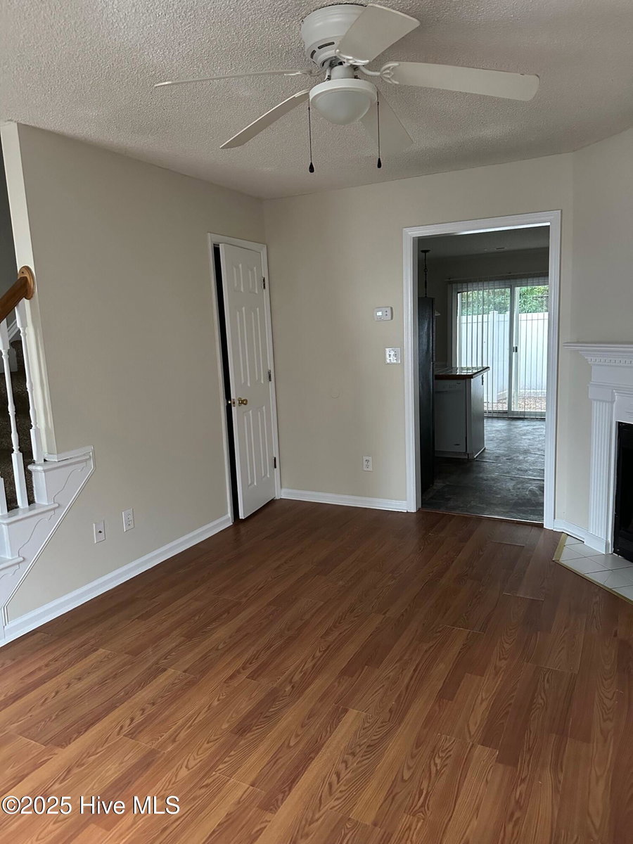 3827 Sterling Pointe Drive Tt1, Winterville, NC 28590 — photo 2