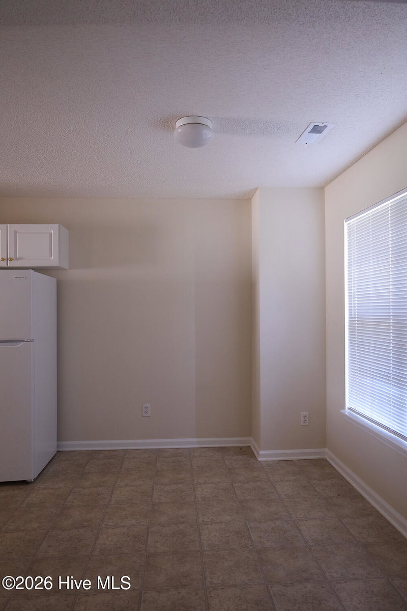 1250 Westpointe Drive B, Greenville, NC 27834 — photo 3