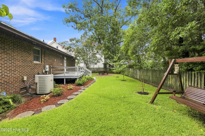 1113 Riverside Avenue, Elizabeth City, NC 27909 — photo 29