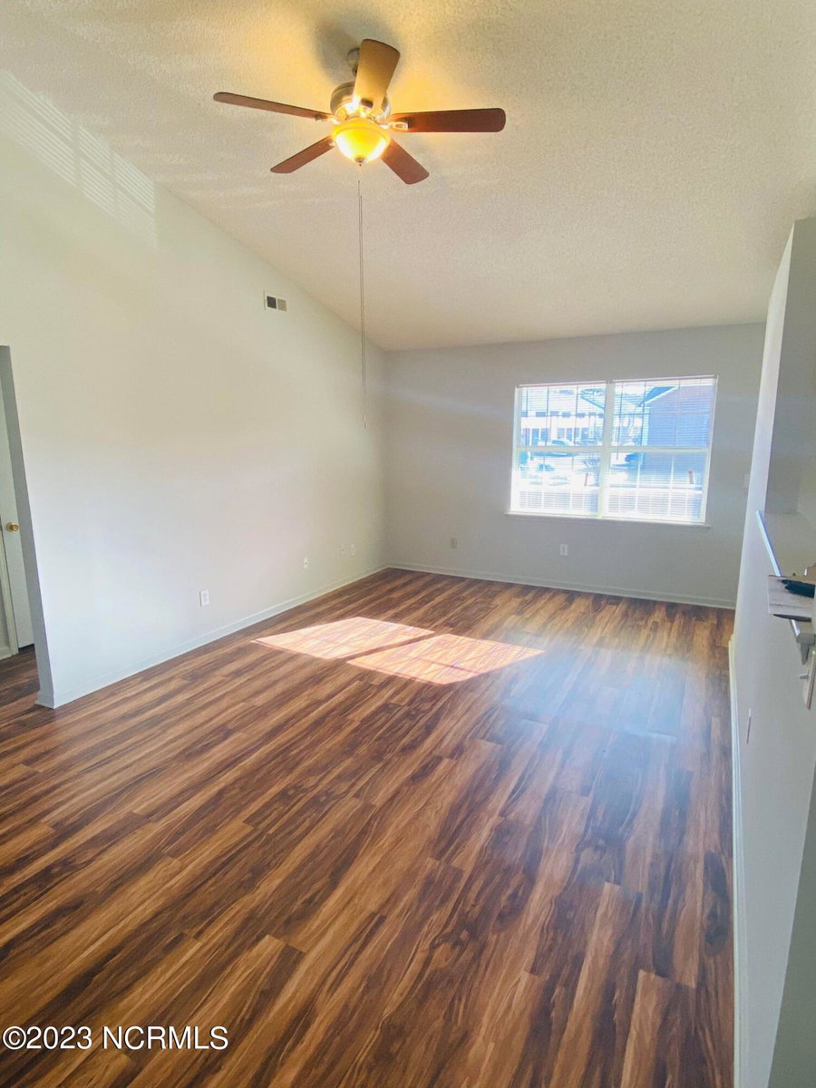 1209 E Fire Tower Road S, Greenville, NC 27858 — photo 2