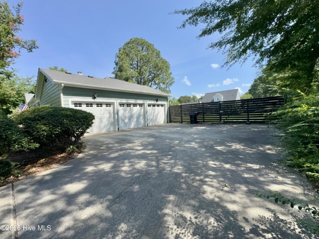 1005 Jones Avenue, Elizabeth City, NC 27909 — photo 2