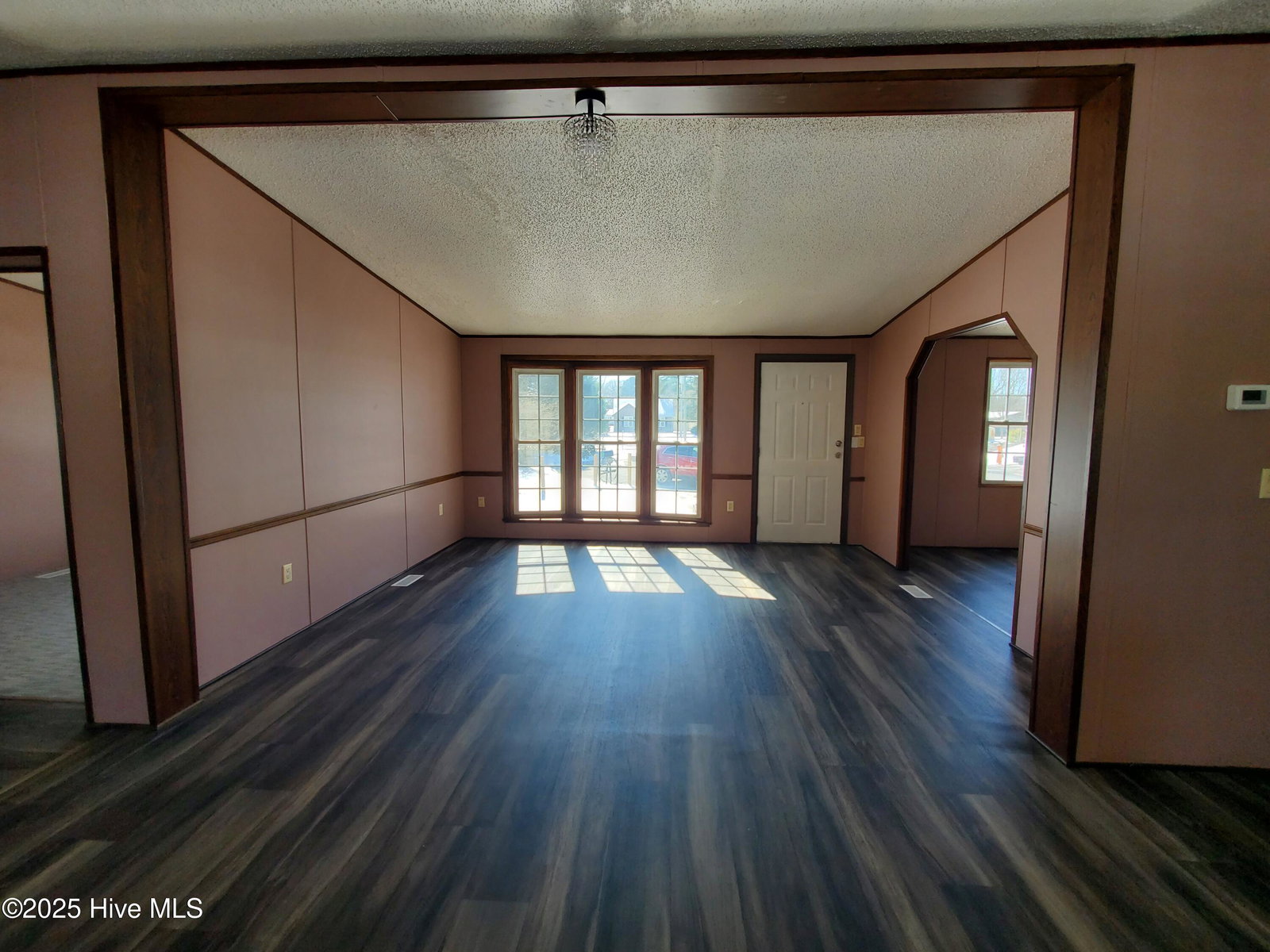 300 Horace Ward Avenue, Windsor, NC 27983 — photo 4