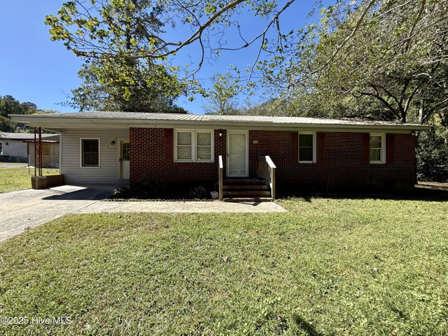 403 Henderson Street, Williamston, NC 27892