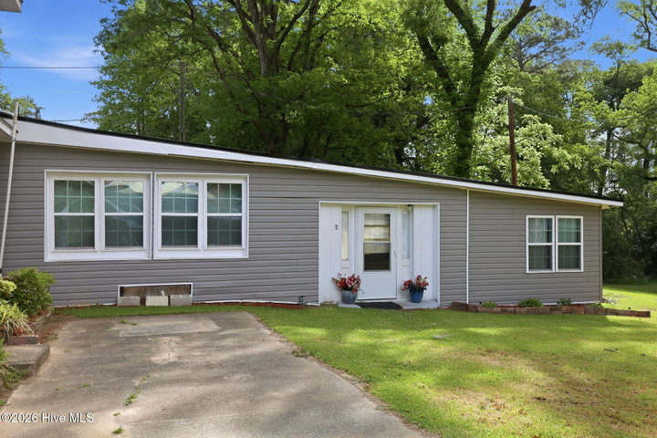 1011 W Main Street, Williamston, NC 27892 — photo 8