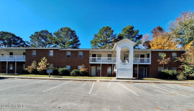 3005 Caldwell Court 2, Greenville, NC 27834