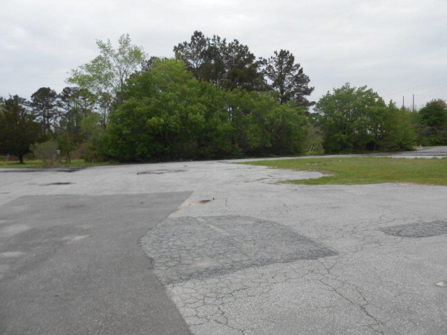57 E Us Highway 64 E, Plymouth, NC 27962