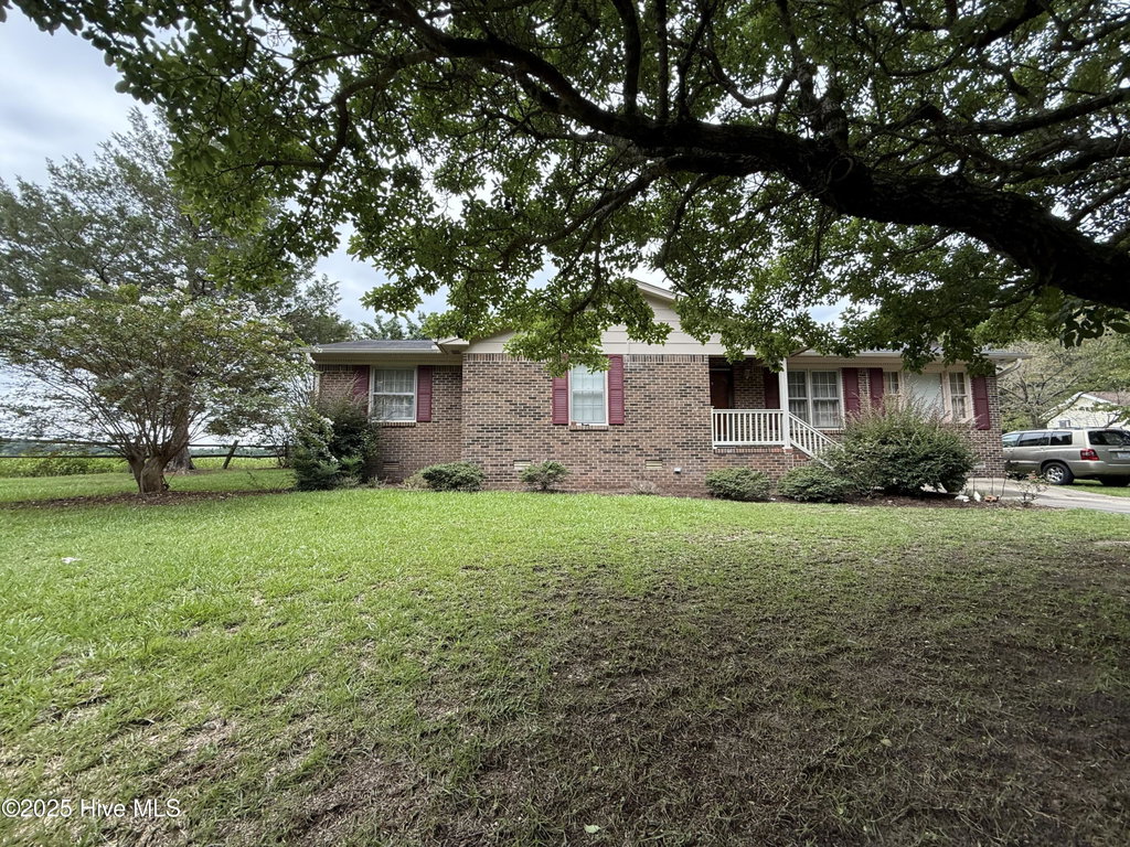 225 Tip Toe Road, Edenton, NC 27932