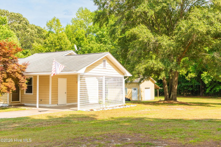 2922 Birdsong Circle, Grimesland, NC 27837 — photo 4