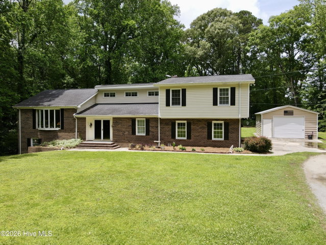 1191 Robin Lane, Jamesville, NC 27846