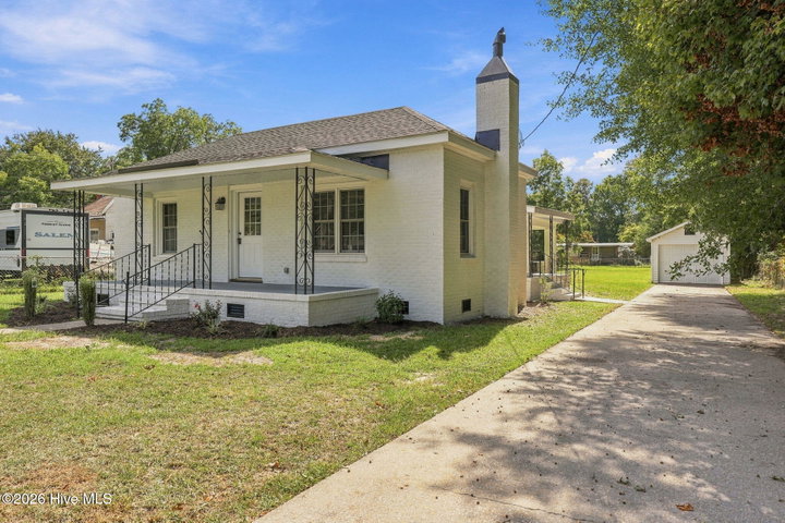 402 N Front Street, Hamilton, NC 27840
