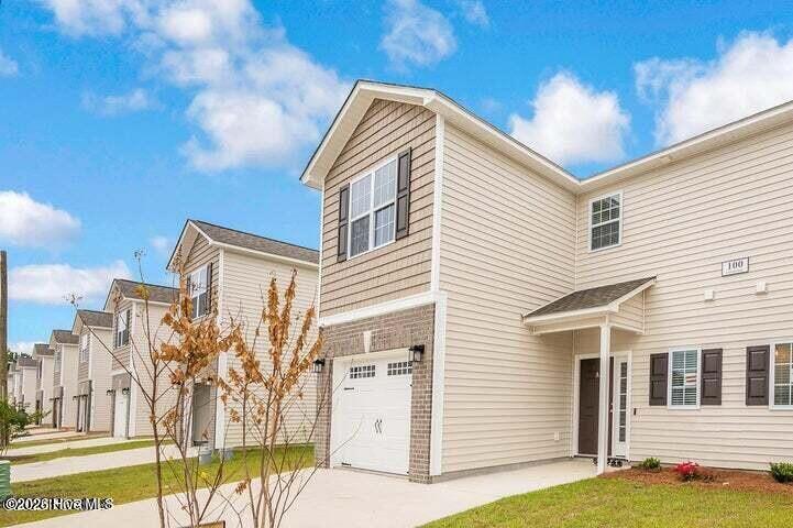 3509 Richter Way B, Greenville, NC 27834 — main photo
