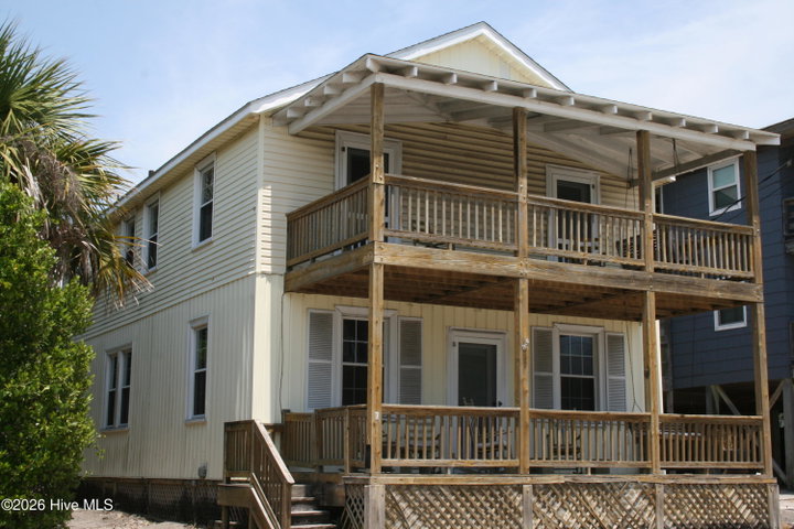 7 E Columbia Street E image