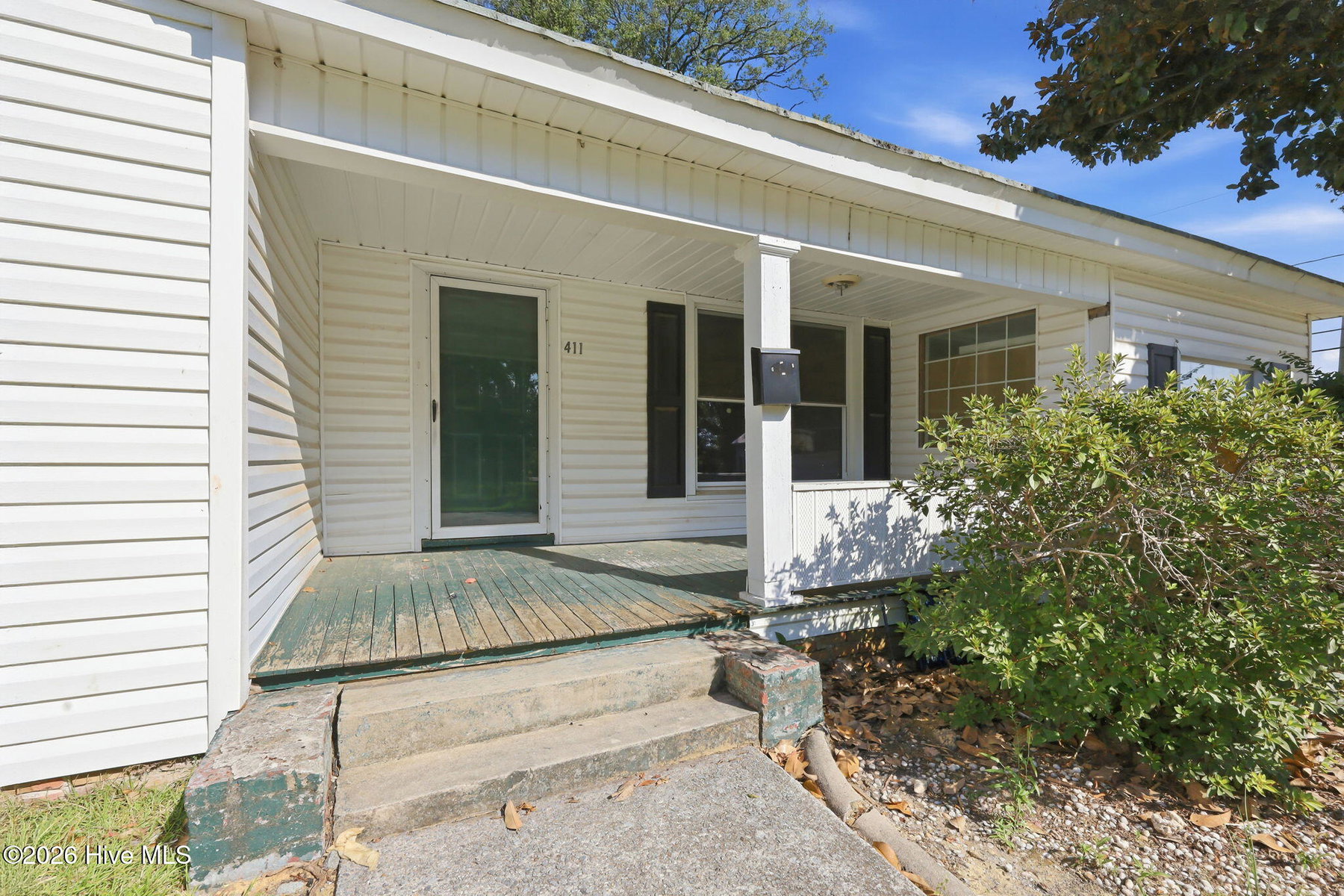 411 Latham Street, Greenville, NC 27834 — photo 4
