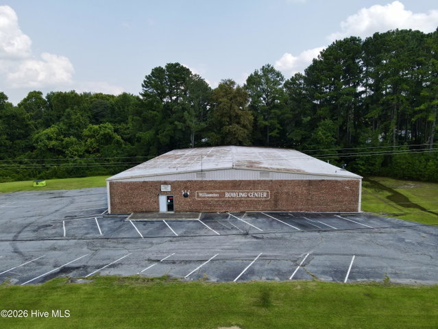 915 E Boulevard, Williamston, NC 27892