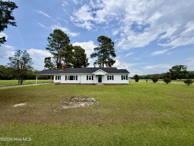 1555 Arthur Corey Road, Williamston, NC 27892