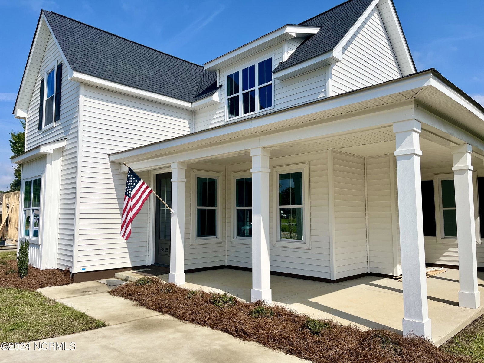 3842 W Wilson Street, Farmville, NC 27828 — photo 2
