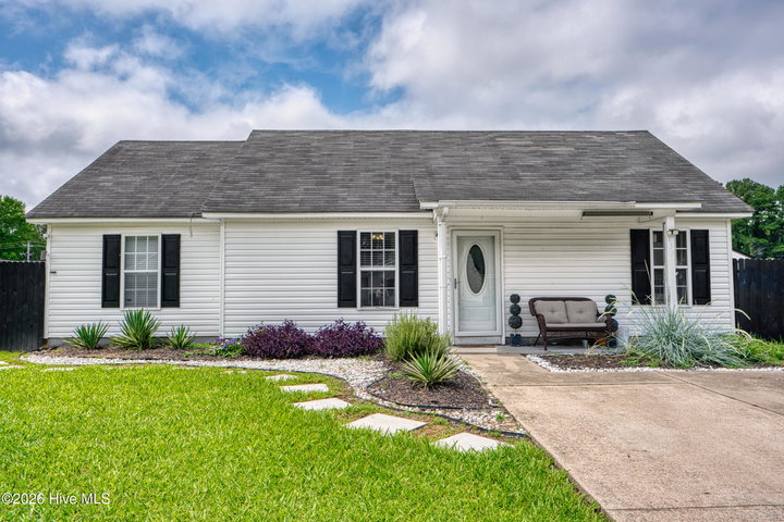 137 Sutton Drive, Elizabeth City, NC 27909 — photo 1