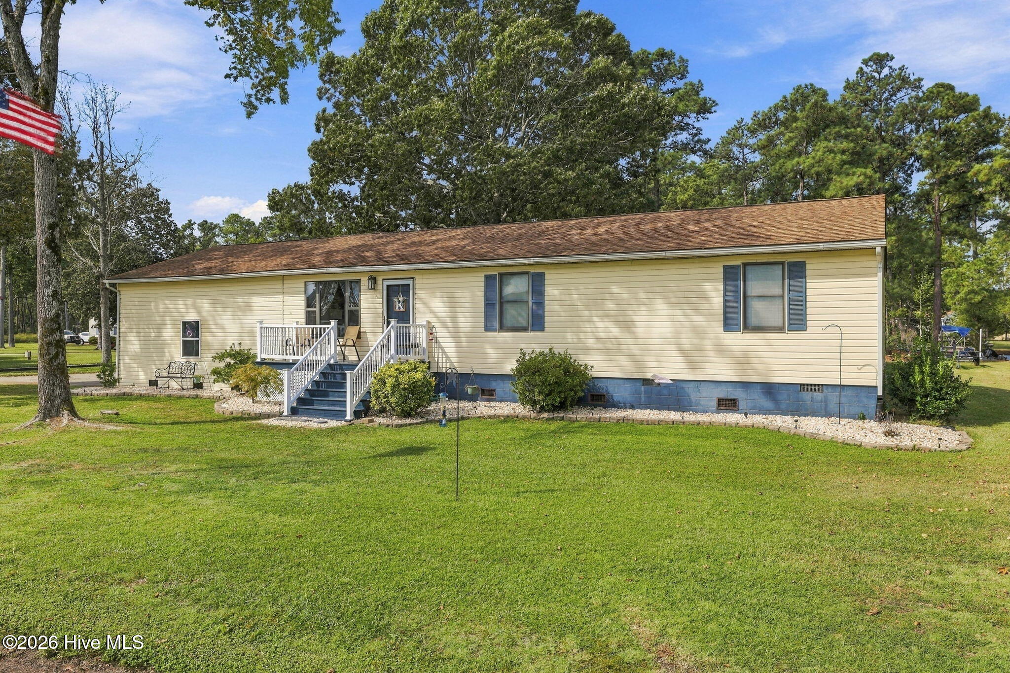 407 Driftwood Drive, Elizabeth City, NC 27909 — main photo